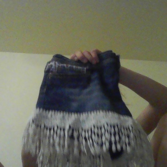 Shorts - Picture 2 of 10